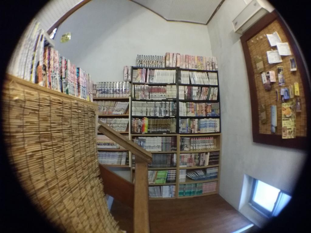 Guesthouse Base Okinawa Naha Eksteriør billede