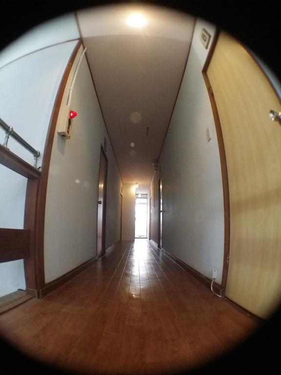 Guesthouse Base Okinawa Naha Eksteriør billede